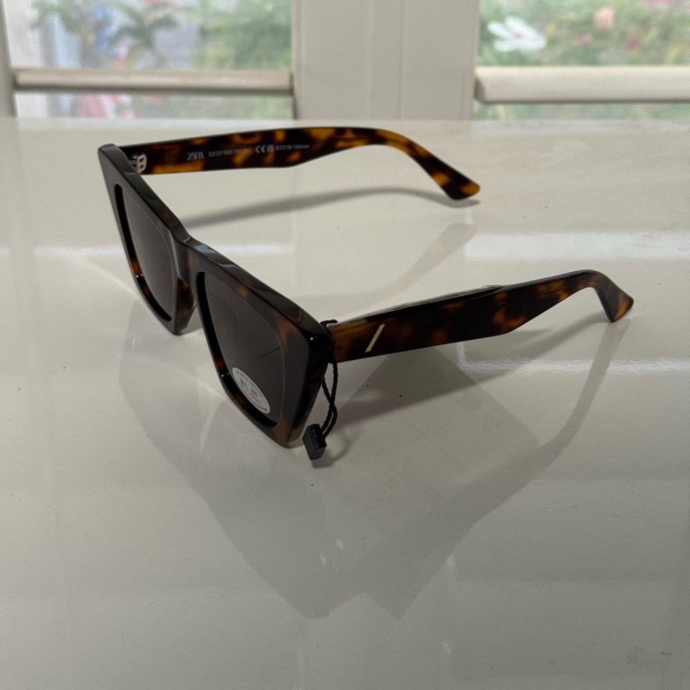 Zara Tortoiseshell Sunglasses - Picture 7 of 16